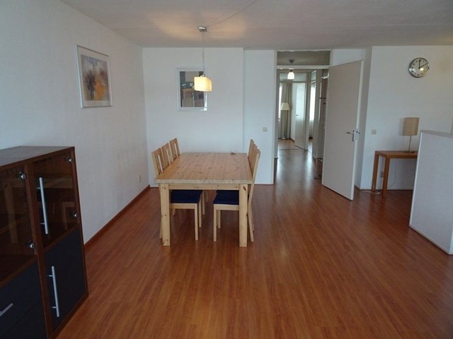 Foto 3: Den Haag - Gevers Deynootweg - Foto 3