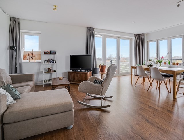 Foto 1: Ouderkerk aan de Amstel - Ferdinand Bol - Foto 1