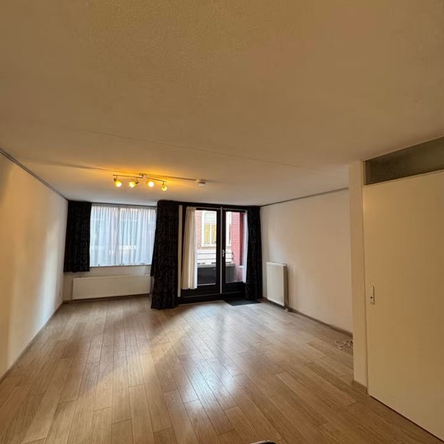 Foto 5: Groningen - Oudeweg - Foto 5