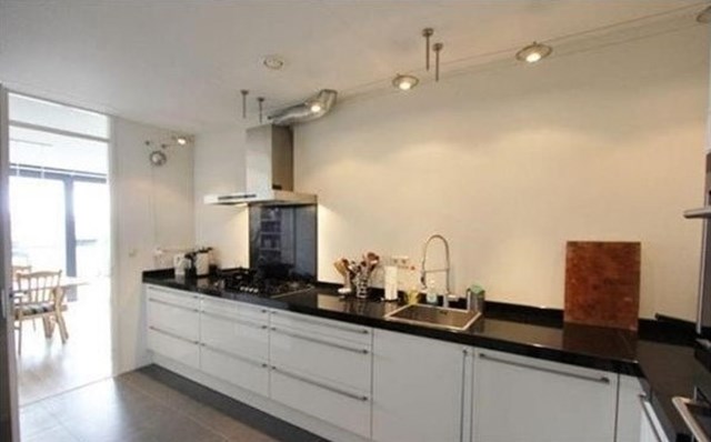 Foto 5: Amsterdam - Johan Hofmanstraat - Foto 5