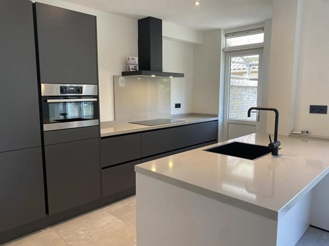 Foto 5: Weert - Hofakkerstraat - Foto 5