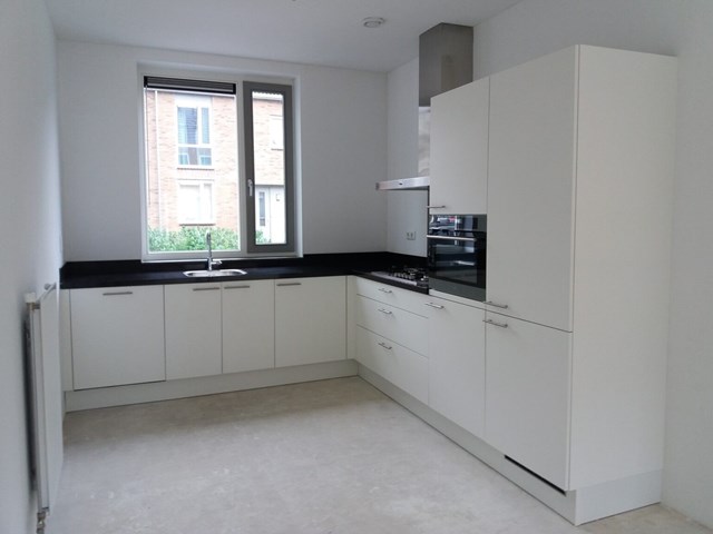 Foto 6: Maastricht - Menuetstraat - Foto 6