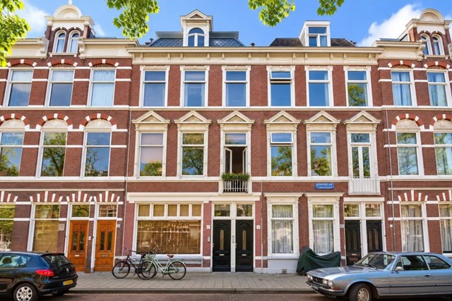 Foto 1: Den Haag - Regentesselaan - Foto 1