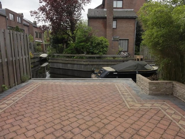 Foto 7: Leiden - Domela Nieuwenhuislaan - Foto 7