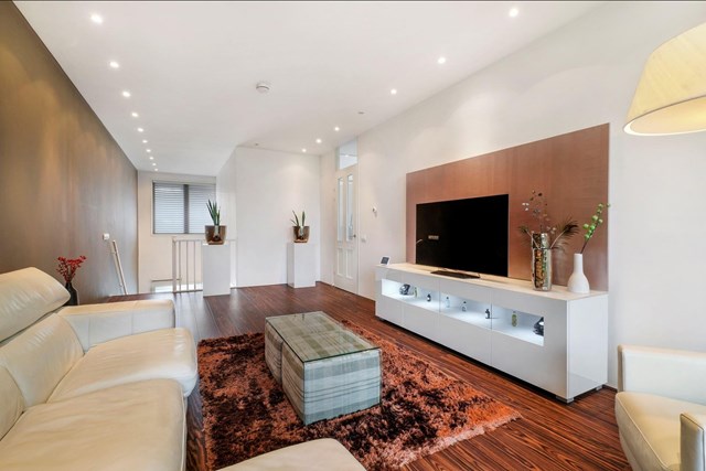 Foto 1: Amsterdam - Rijswijkstraat - Foto 1