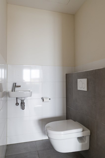 Foto 7: Eindhoven - Vincent van Den Heuvellaan - Foto 7