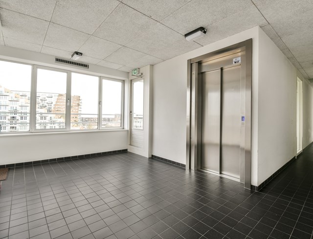 Foto 2: Amsterdam - Ijburglaan - Foto 2