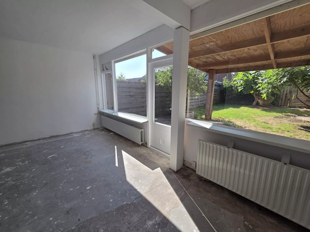 Foto 3: Emmen - Laan van de Bork - Foto 3