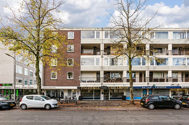 Foto 1: Utrecht - Van Bijnkershoeklaan - Foto 1