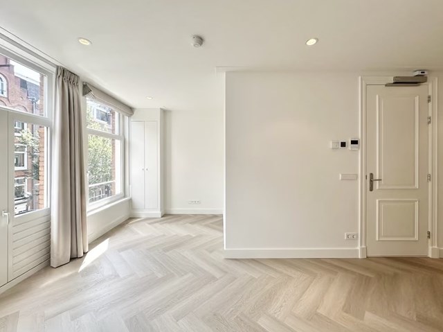 Foto 4: Amsterdam - Cornelis Anthoniszstraat - Foto 4