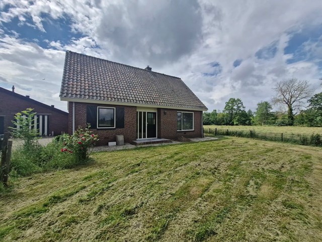 Foto 1: Voorst (Gem. Voorst) - Gravenstraat - Foto 1