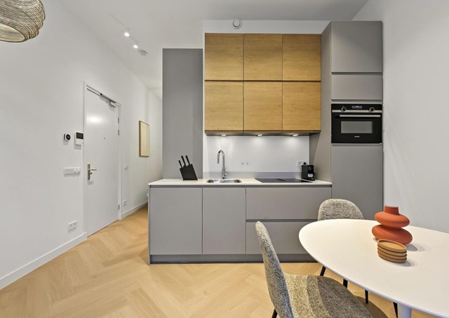 Foto 7: Den Haag - Laan van Meerdervoort - Foto 7