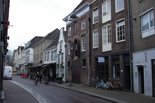 Foto 2: Den Bosch - Karrenstraat - Foto 2