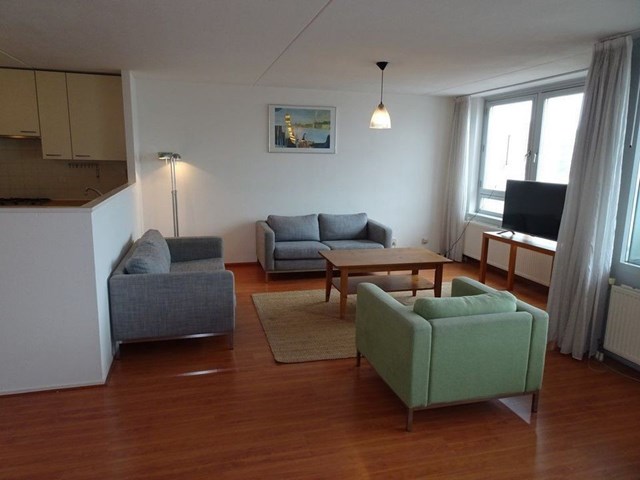 Foto 2: Den Haag - Gevers Deynootweg - Foto 2