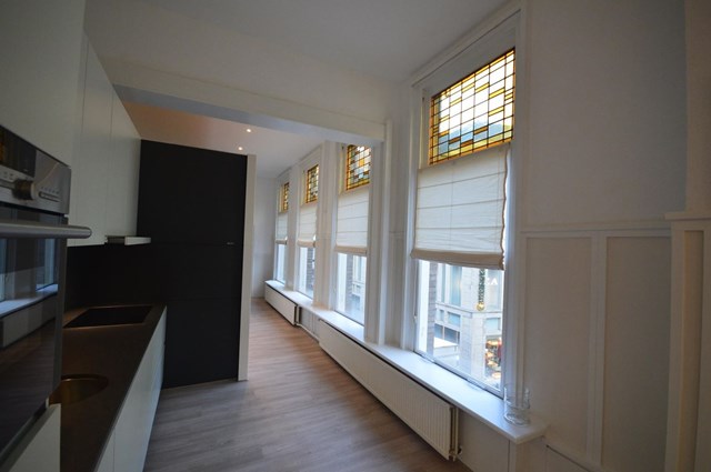 Foto 6: Maastricht - Helmstraat - Foto 6