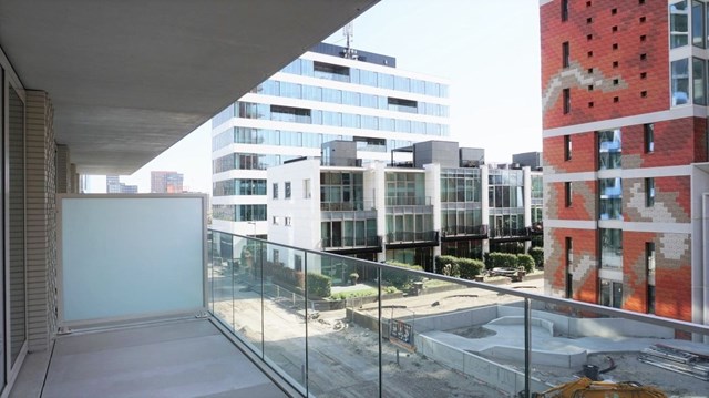 Foto 7: Amsterdam - Rosy Wertheimstraat - Foto 7