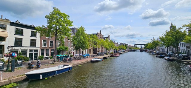 Foto 1: Leiden - Elisabeth Gasthuishof - Foto 1