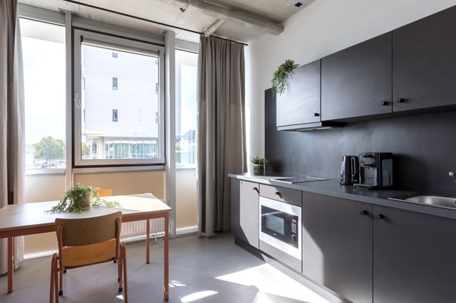 Foto 7: Maastricht - Maasboulevard - Foto 7