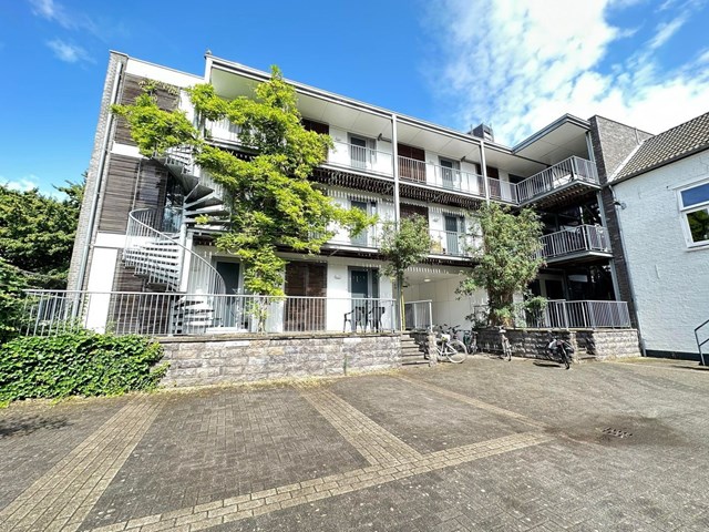 Foto 1: Eindhoven - Kleine Berg - Foto 1