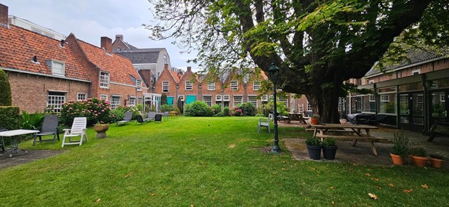 Foto 3: Leiden - Elisabeth Gasthuishof - Foto 3