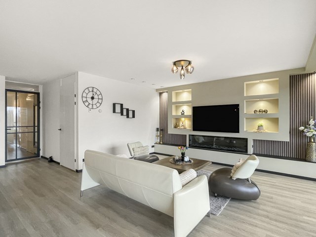 Foto 7: Lelystad - Neringweg - Foto 7