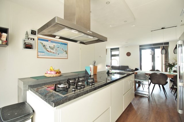 Foto 6: Groningen - Paradijsvogelstraat - Foto 6