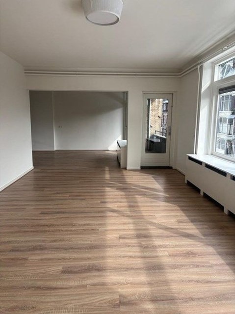 Foto 4: Leiden - Stationsweg - Foto 4