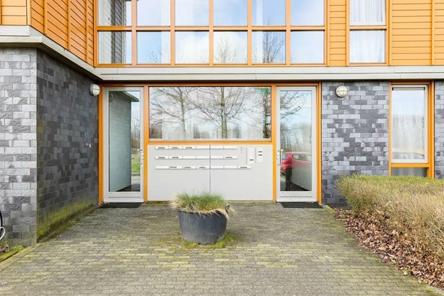 Foto 2: Almere - Sieradenweg - Foto 2