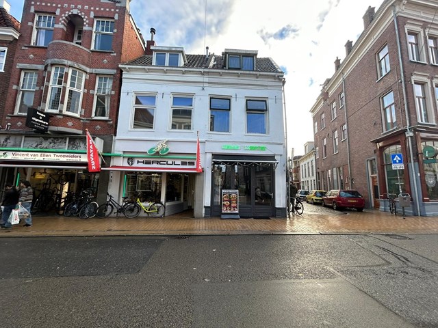 Foto 1: Groningen - Oude Ebbingestraat - Foto 1