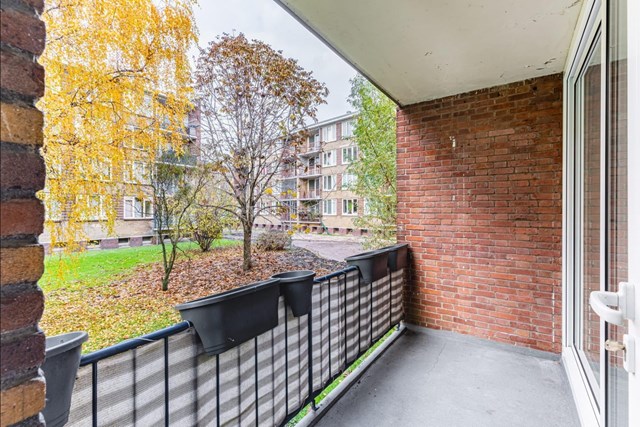 Foto 3: Weesp - Aart van der Leeuwstraat - Foto 3