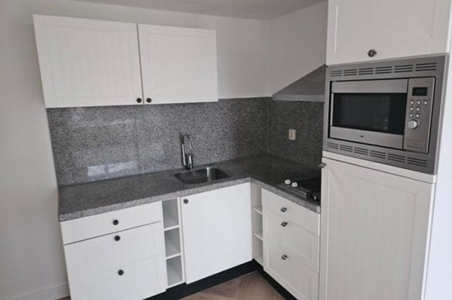 Foto 2: Den Haag - Jan van Nassaustraat - Foto 2