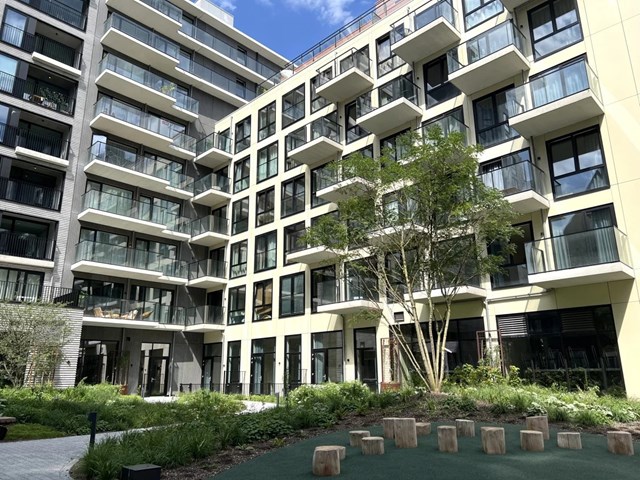 Foto 1: Hoofddorp - Gaudikade - Foto 1