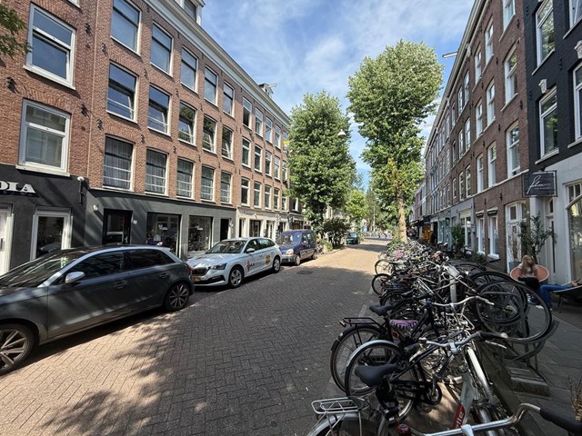 Foto 1: Amsterdam - Gerard Doustraat - Foto 1
