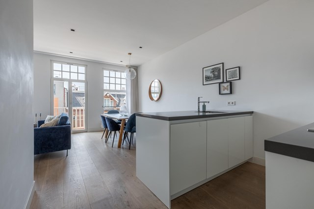 Foto 2: Amsterdam - Van Woustraat - Foto 2