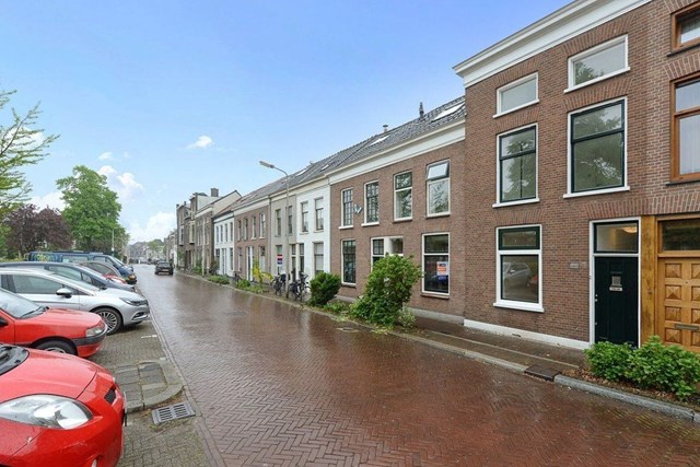 Foto 4: Delft - Oostplantsoen - Foto 4