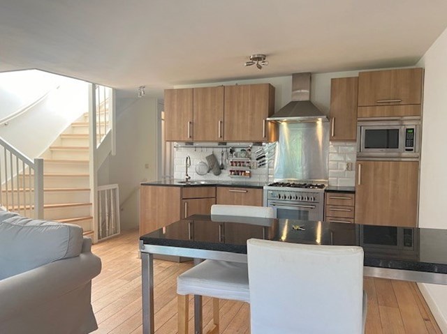 Foto 6: Amsterdam - Rustenburgerstraat - Foto 6