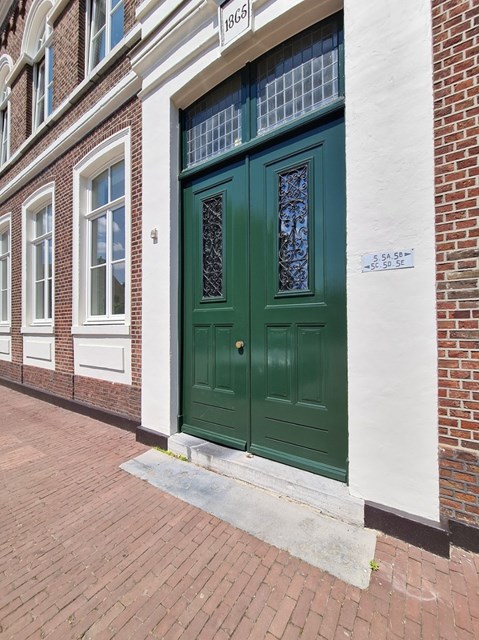 Foto 2: Geulle - Kerkplein - Foto 2