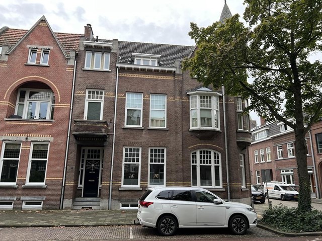 Foto 2: Venlo - Goltziusstraat - Foto 2