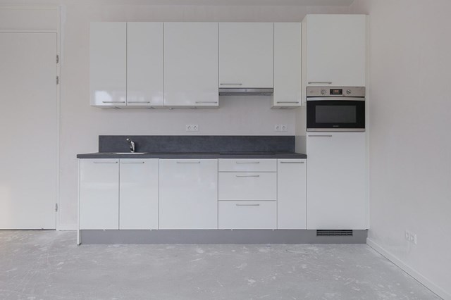 Foto 6: Utrecht - Oranje Vrijbuiterslaan - Foto 6