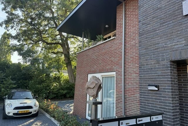 Foto 3: Eelde - Hoofdweg - Foto 3