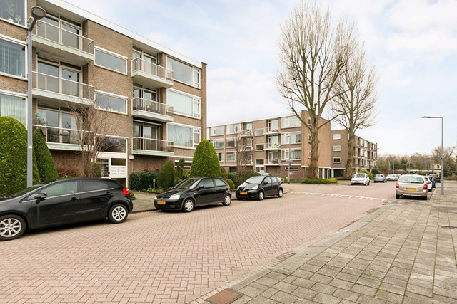 Foto 1: Rotterdam - Karl Marxstraat - Foto 1