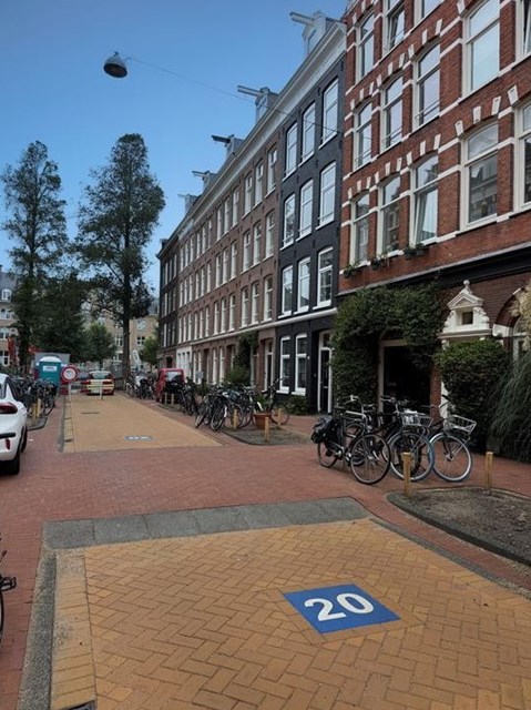 Foto 2: Amsterdam - Gerard Doustraat - Foto 2