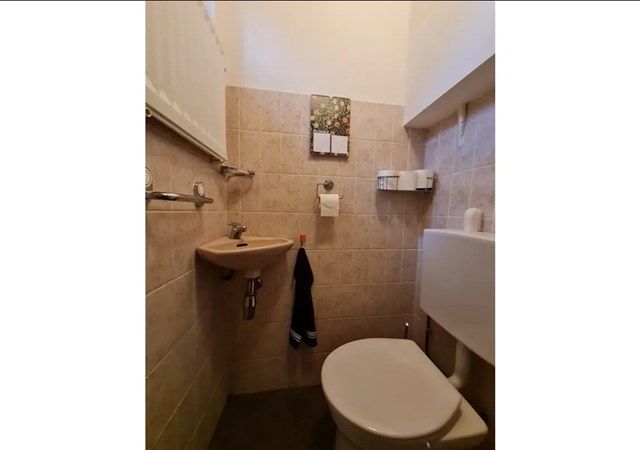 Foto 3: Waalre - Anna Paulownalaan - Foto 3