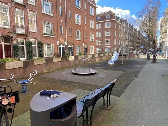 Foto 2: Amsterdam - Vrolikstraat - Foto 2