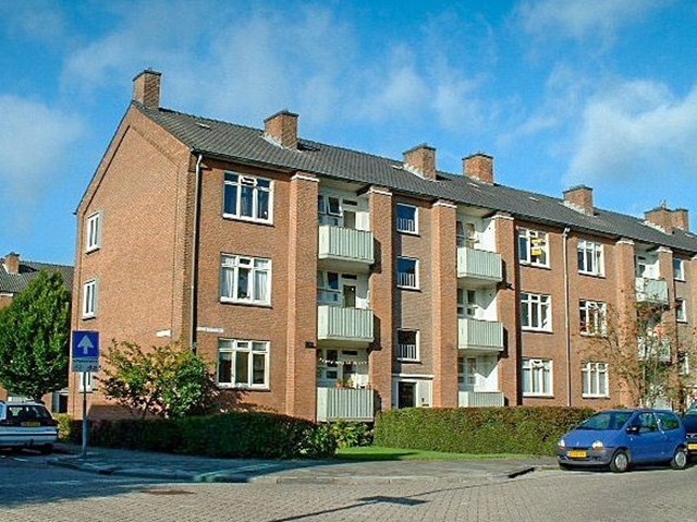 Foto 1: Deventer - Herman Boerhaavelaan - Foto 1
