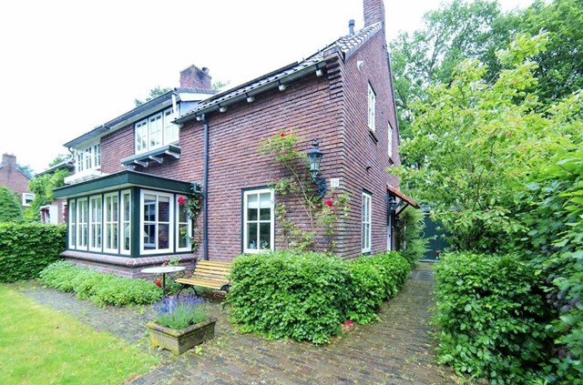 Foto 1: Laren (NH) - ruiterweg - Foto 1