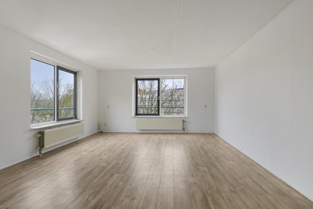 Foto 3: Almere - Dag Hammarskjoldhof - Foto 3