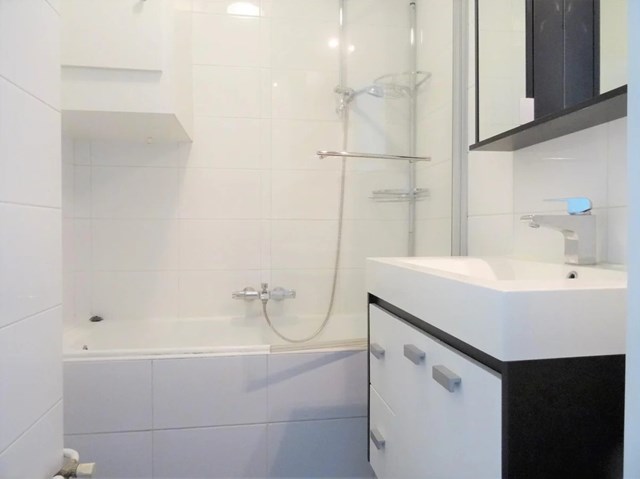 Foto 3: Utrecht - Karel Doormanlaan - Foto 3