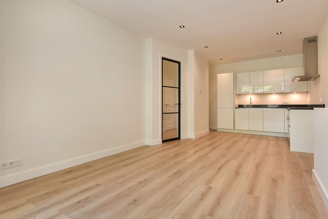 Foto 6: Rijswijk (ZH) - Caan van Necklaan - Foto 6