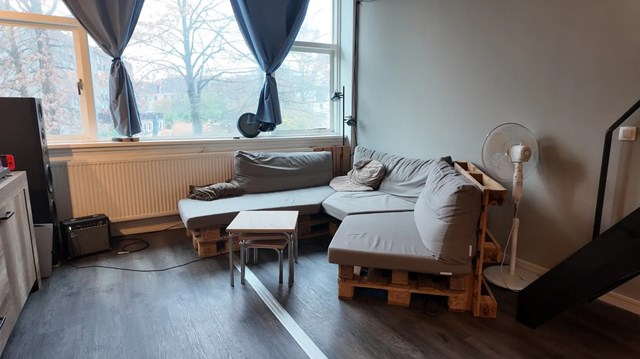 Foto 1: Maastricht - Adelbert van Scharnlaan - Foto 1